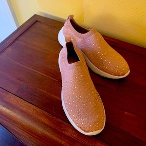 J Renee sweater type comfy shoe. Blush color with sparkles adorning entire shoe.